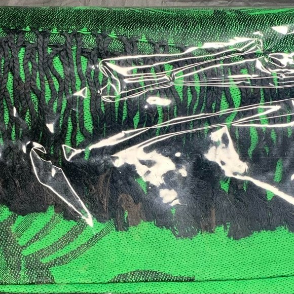 Green Pashmina Scarf With Black Rose Print - Picture 3 of 8